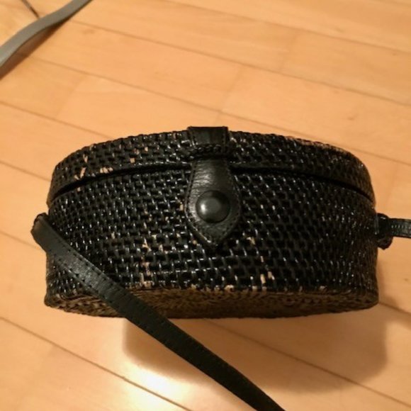 Black Round Rattan Bag - Picture 2 of 2